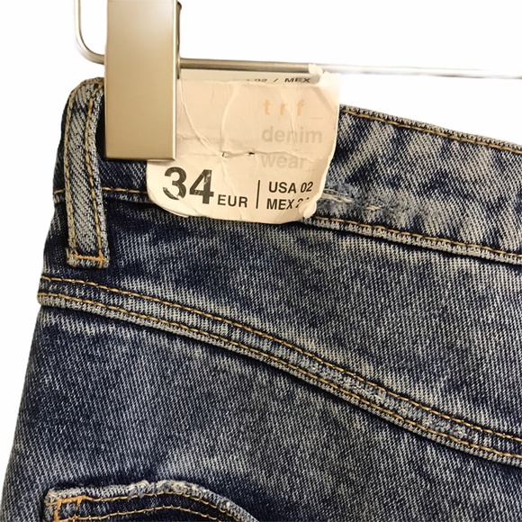 Zara Medium Wash Mid Rise Jeans w/ Turnup Hems NEW - Picture 12 of 12